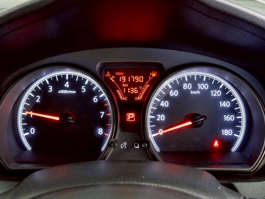 NISSAN NOTE 1.2VL ปี จด 2018 10