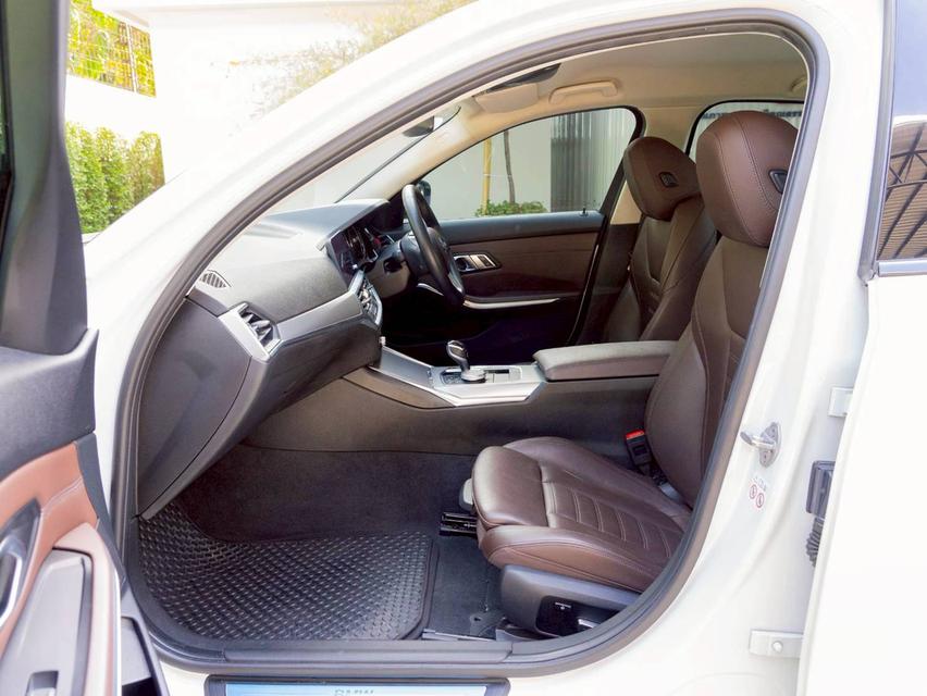 BMW 320d Sport ปีจด 2020ประกันเครื่องเกียร์3ปี3หมื่นkm 13