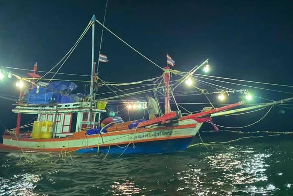 ขายเรือประมงพื้นบ้าน ไดร์หมึก