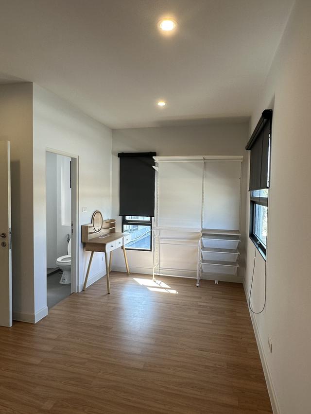 บ้านแฝด อณาสิริ กรุงเทพ-ปทุมธานี 10