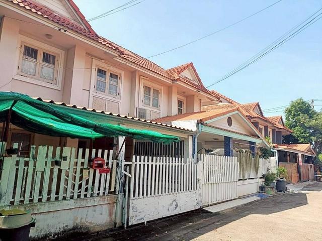 ทาวน์เฮ้าส์ในโครงการพฤกษา 31 Pruksa 31 ตำบลมหาสวัสดิ์ อำเภอพุทธมณฑล จังหวัดนครปฐม 6