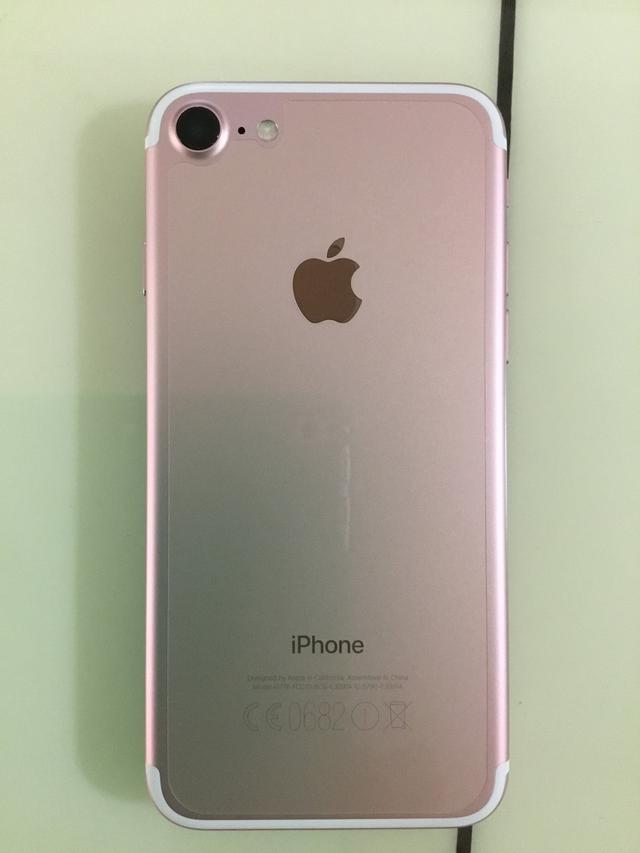 รูป ไอโฟน 7สีชมพู 32Gสภาพสวย 1
