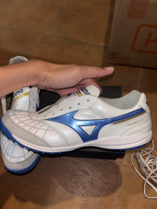 Mizuno Morelia sala japan TF (ร้อยปุ่ม) ไซส์270cm สภาพน้องๆมือ ของใหม่ ราคา 3500 ราคาต่อได้ 6