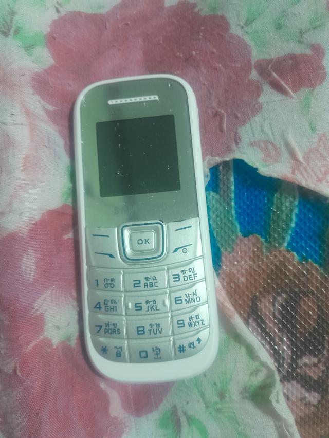 ขาย โทรศัพท์มือถือซัมซุง ฮีโร่ 3g