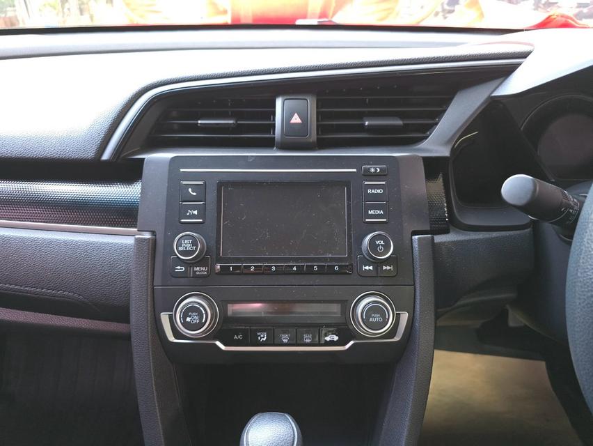  #HONDA CIVIC ตัว E เครื่อง1.8cc.  เกียร์AUTO ปี 2021 #รถไมล์แท้100%คะ  6