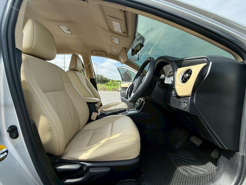 TOYOTA ALTIS 1.6 G Sedan AT 2018 9