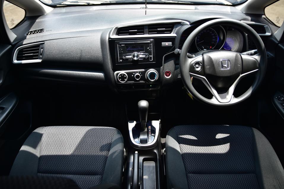 2023 HONDA JAZZ 1.5V AUTO รูปที่ 11