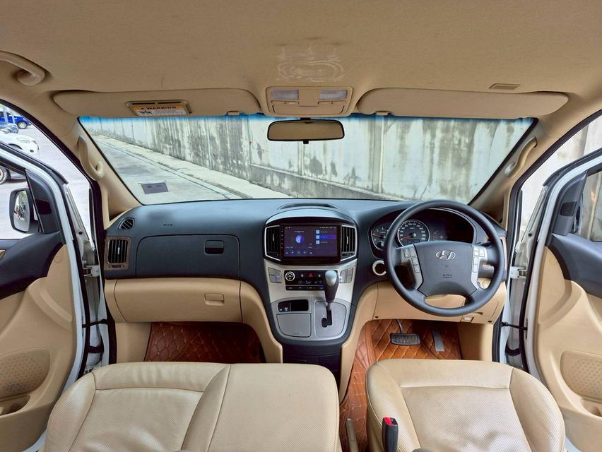 ขาย Hyundai H1 2.5Elite NS ปี22 9