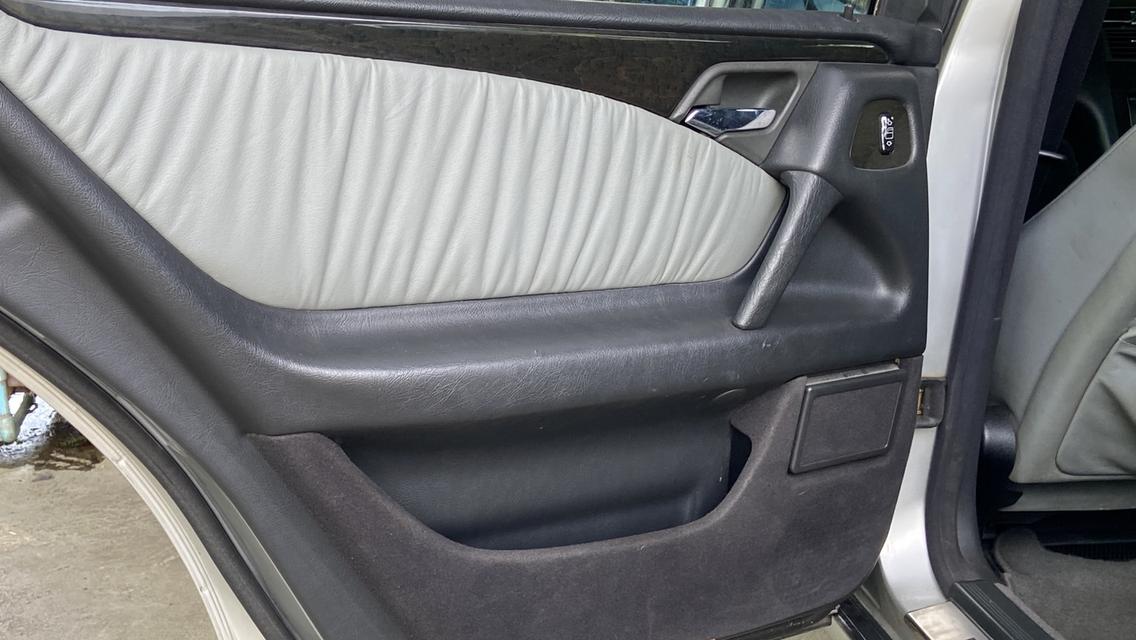 ฺBenz E230W210 (ตากลม)  เครื่อง M111 ปี 1997 รูปที่ 6