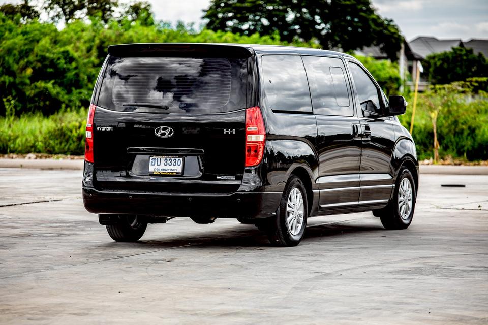 Hyundai H1 Deluxe 2.5 ดีเซล เกียร์ออโต้ สีบรอน ปี 2011 รถสวยสภาพดีมากๆ 6