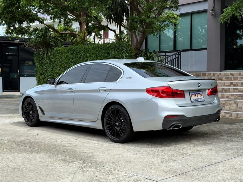 2020 BMW 530e G30 SPORTLINE รถมือเดียว 8X,XXX กม สภาพเหมือนรถใหม่ รถเข้าศูนย์ตรงระยะ ไม่เคยมีอุบัติเหตุครับ 6