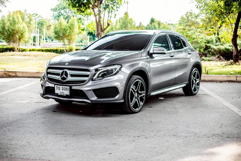 Mercedes Benz Gla250 ปี2017