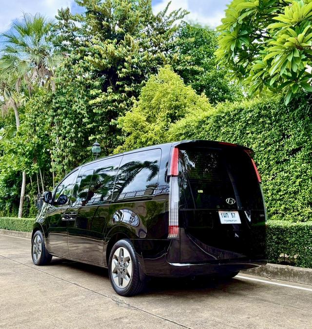 รหัสรถ CH57 Hyundai Staria 2.2 Diesel SEL 8AT ปี 2022