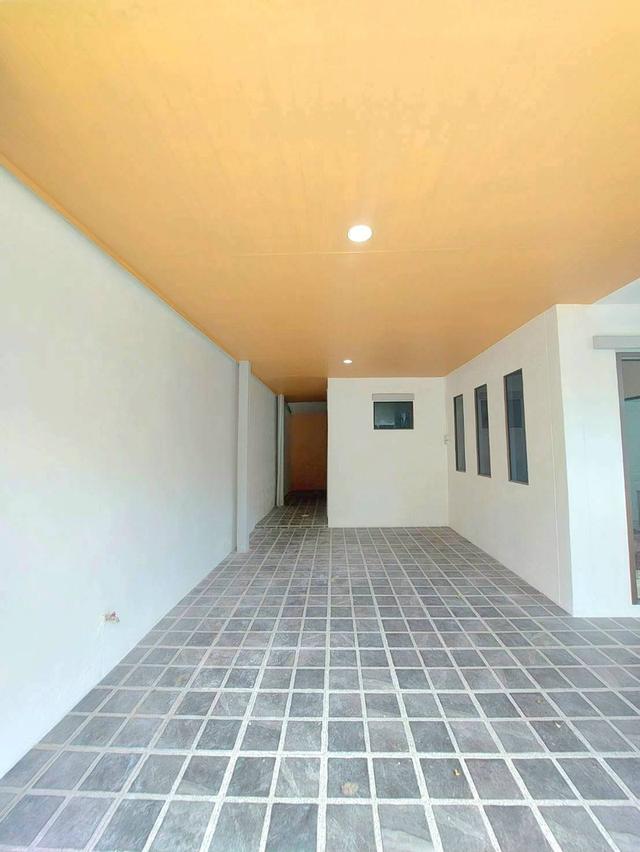 หมู่บ้านอมรพันธ์ เลียบวารี 2