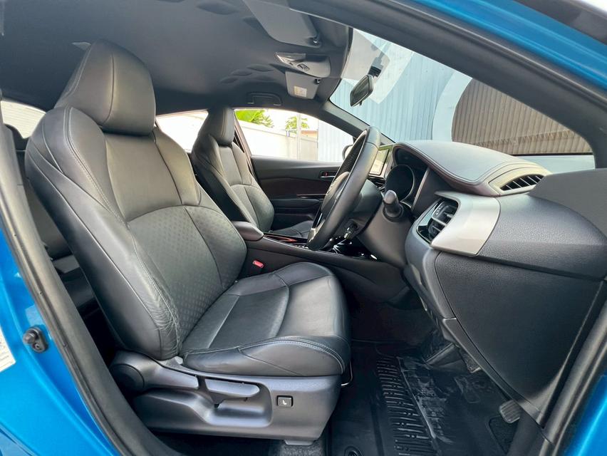 ปี 2019 TOYOTA CHR, 1.8 HV Midมือเดียวป้ายแดง รูปที่ 10