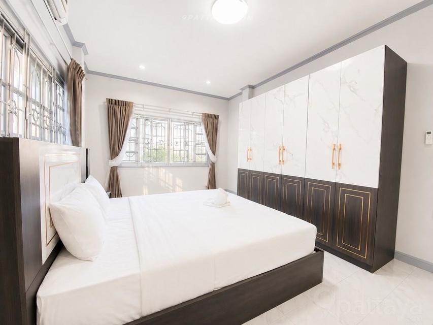 3-Bedroom Pool Villa for Rent in View Point JomtienSingle-storey detached house with private pool and spacious parking. Located in View Point Jomtien 4