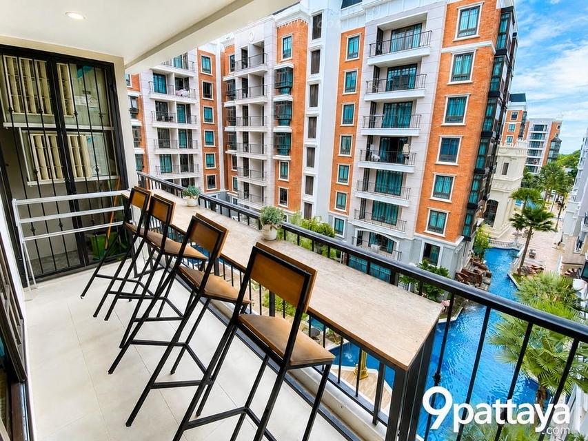 2-Bedroom Corner Condo for Rent in Espana Condo Resort Pattaya, JomtienSpacious 77 sq.m. corner unit in Espana Condo Resort Pattaya, Jomtien Road. 1