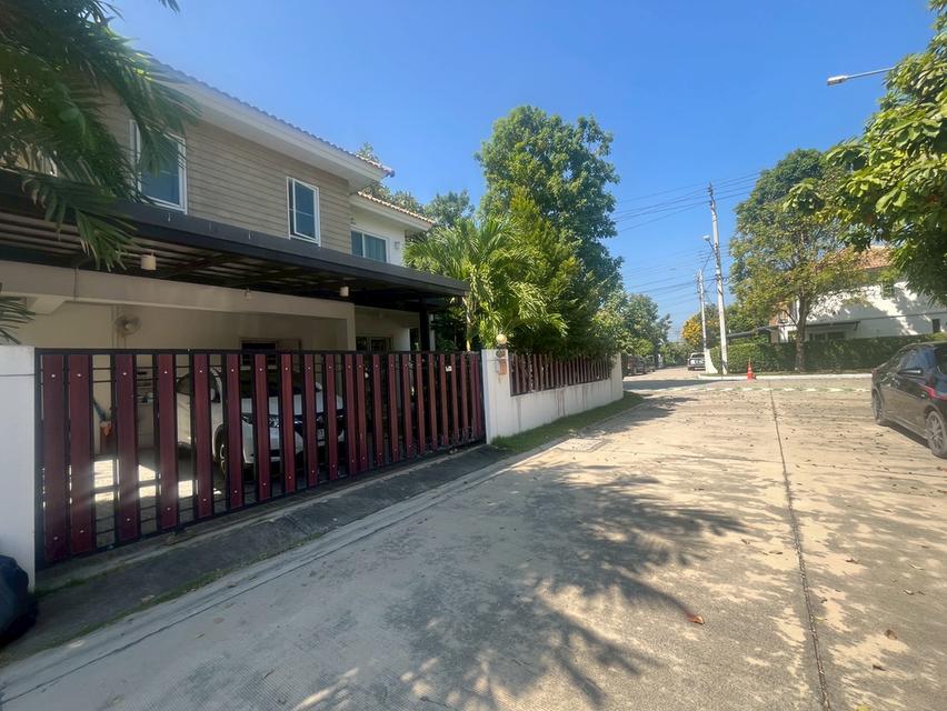 หมู่บ้านไอริส พาร์ค ชัยพฤกษ์-วงแหวน ถนนบางกรวย-ไทรน้อย ต.บางบังทอง อ.บางบังทอง จ.นนทบุรี 1