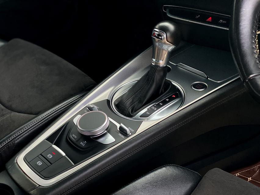 AUDI TT 2.0 TFSI Quattro 10