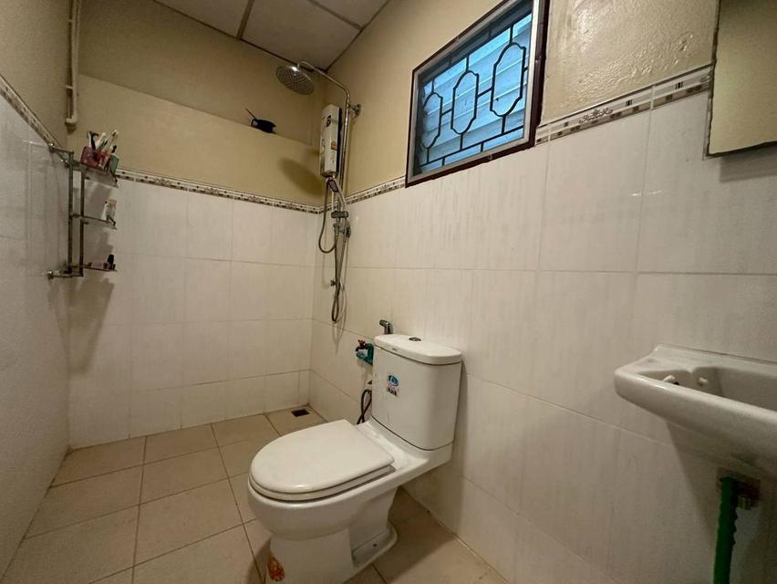 บ้านแพรมาพร รังสิต คลอง11 ถนนรังสิต- นครนายก ต.บึงน้ำรักษ์ อ.ธัญบุรี จ.ปทุมธานี  8