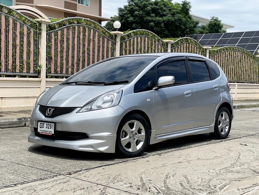 รหัสรถ DWC3291 HONDA JAZZ 1.5 S (โฉมGE) ปี 2010 เกียร์AUTO 5