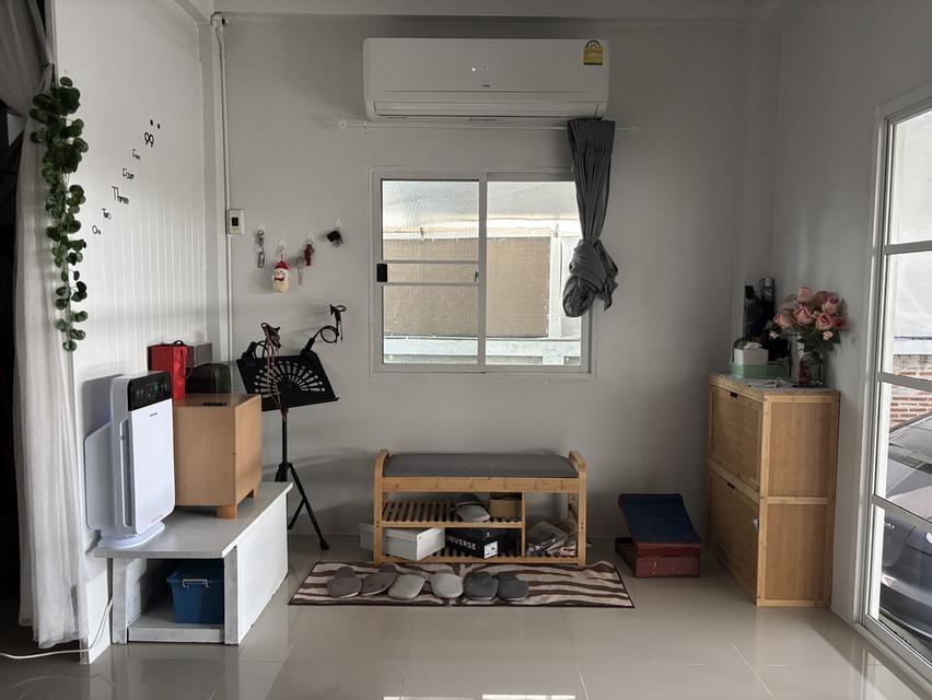 บ้าน 9