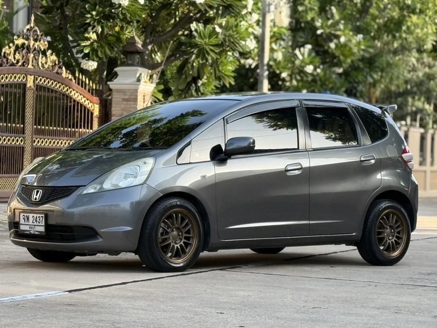 Honda Jazz 2010 i-VTEC AT สีเทา