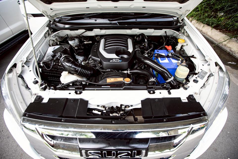 ISUZU D-MAX Hi-lander Cab 1.9 Ddi L ปี 2016 สีขาว ตัวท๊อป สูง 10