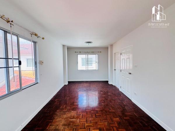 ขายบ้านเดี่ยว หมู่บ้านศิริวรรณ–ชวนชม บางกรวย–ไทรน้อย ✨ ราคาถูก ต่อรองได้ ทำเลดี ติดถนนหลัก พร้อมอยู่ 9