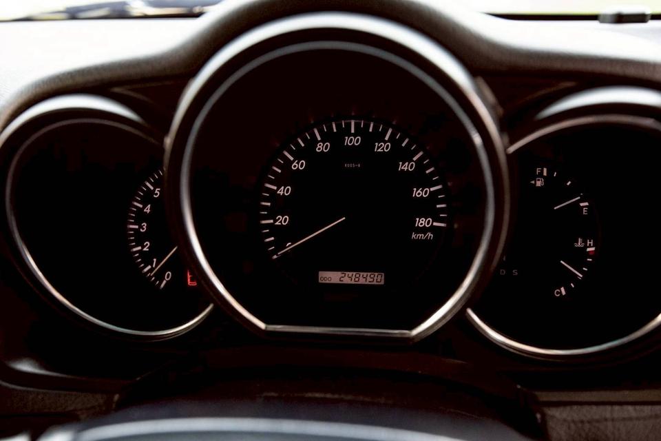 Toyota Harrier Rx240 ปี 2011เกียร์ Auto สีดำ รถสวย สภาพดีมากๆ 16