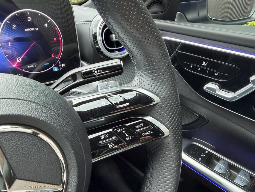 Mercedes-Benz C 220d AMG Line 2023Mileage 27,000 Km. รูปที่ 12