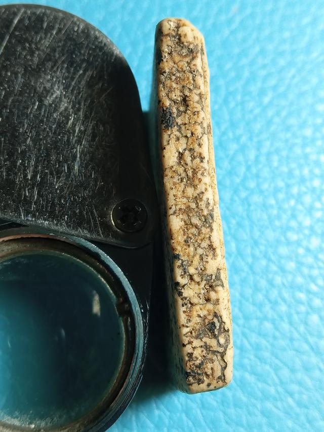 พระสมเด็จวัดระฆังมีมวลสารนึกนุ่มฟูเนื้อหาจัดจ้าน รูปย่อยที่ 3