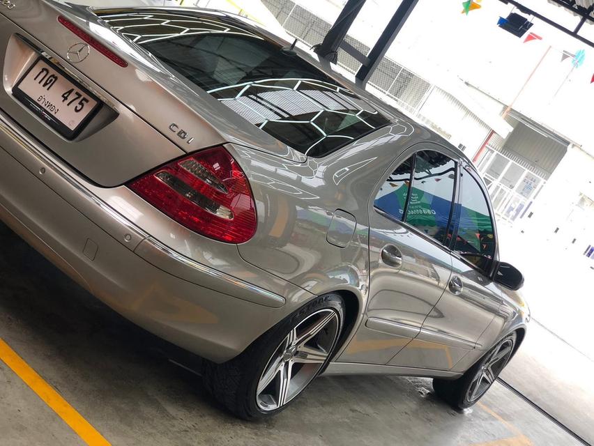 W211 e220 CDI diesel ปี2005 ฝาดำ  ไมล์169,000โล ไฟหน้าxenon ตัวelegance กันชนรอบคันคิ้วโครมเมี่ยม มีparktronic (เซ็นเซอร์กันชนหน้าหลัง ) 10