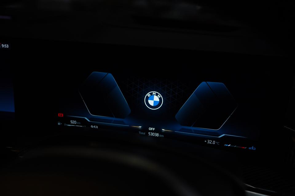 BMW X6 xDrive40i M-Sport LCI 2024 รถสวยพร้อมใช้สุด รูปที่ 6