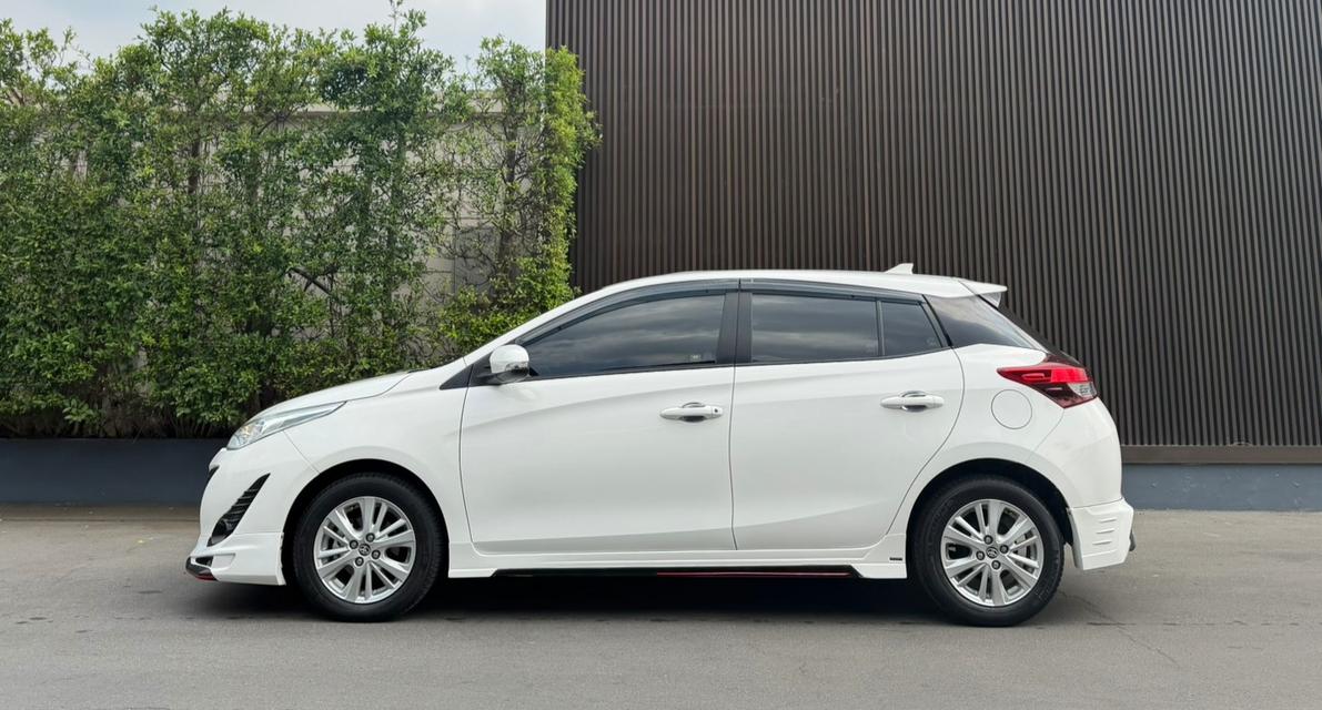 YARIS 1.2 รุ่น E ปี19 รถมือเดียว น้อย 67,*** โลแท้ๆเข้าเช็คศูนย์ตลอด สีเดิมทั้งคัน รูปที่ 3