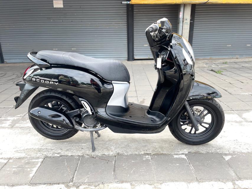 Honda Scoopy i สีดำ