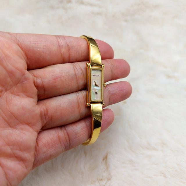 นาฬิกา GUCCI 1500L เรือนทอง รูปที่ 7