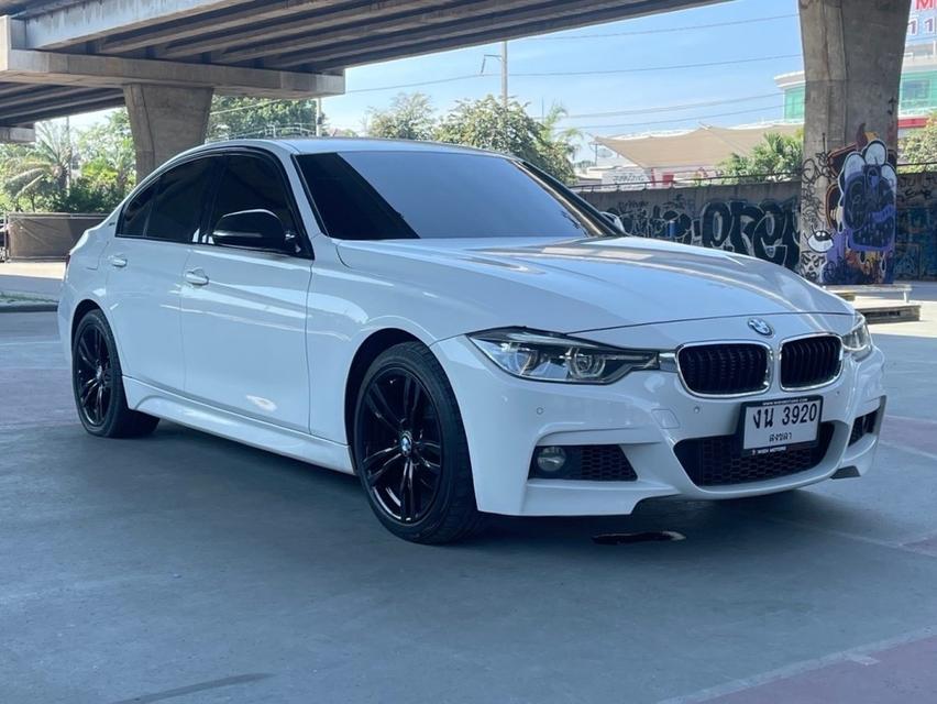 BMW 330e M-Sport Limousine LCI ปี 2019 รหัส WMT3920