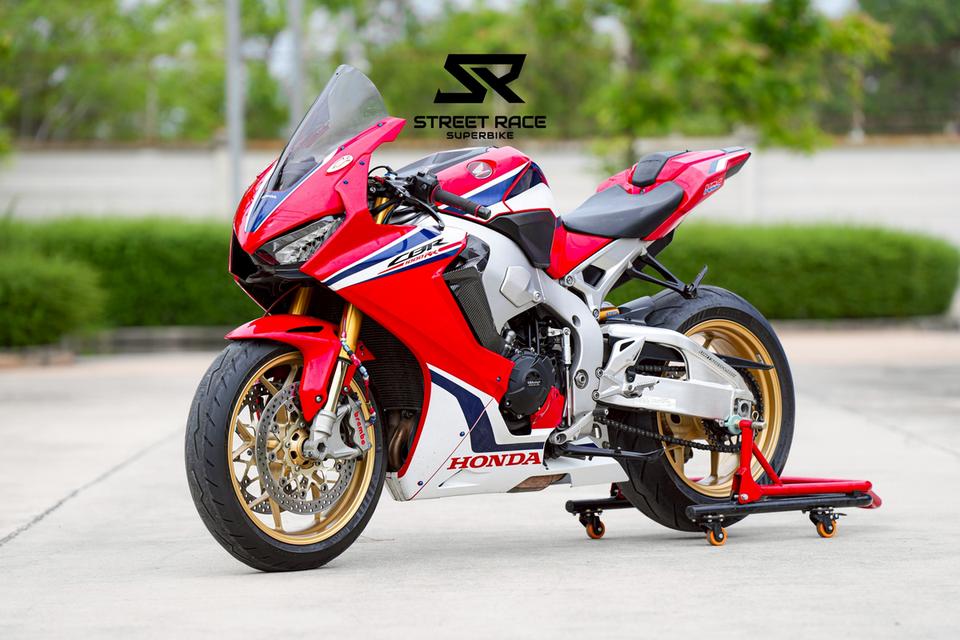 2018 Honda cbr1000rr sp -fully loaded with premium mods! 15