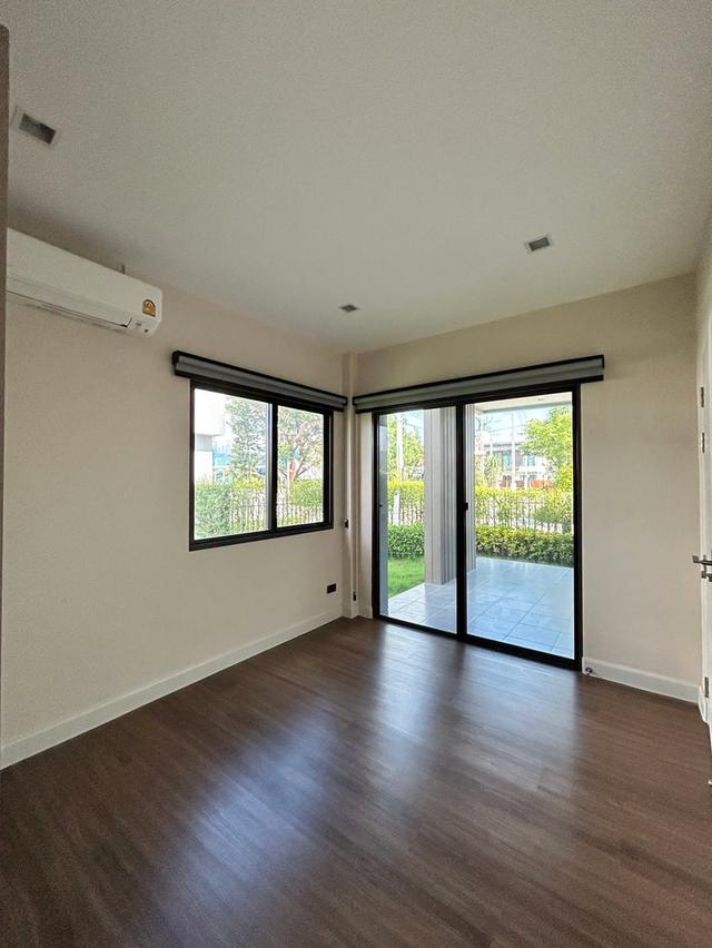 Single House for Sale, Venue Id Motorway Rama 9 13
