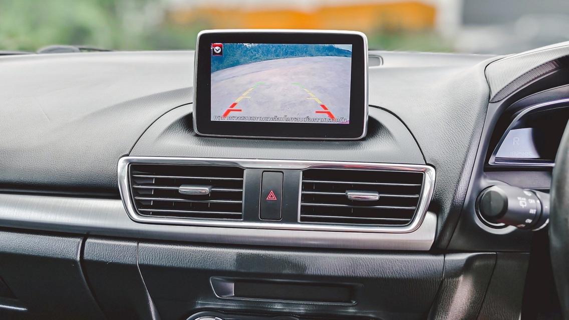 MAZDA 3 SKYACTIV 2.0S A/T ปี 2015 13