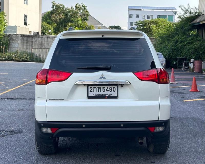 Mitshubishi Pajero 2.5 Sport GT เกียร์ Auto สีขาวมุก ปี 2013 6
