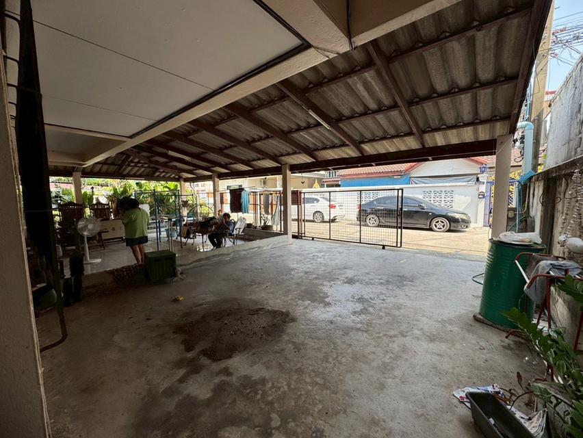 ขายบ้านเดี่ยว 2 ชั้น หมู่บ้านสังข์สิทธิ์ แยก 6 ใกล้ BTS สถานีโชคชัย 4 **ราคา 6.5 ล้าน** (N.2093) 7