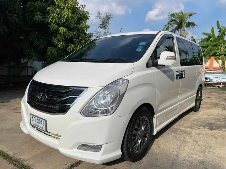 ขายด่วน Hyundai H-1 3