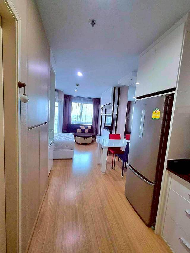 ปล่อยเช่าคาซ่า รัชดา ราชพฤกษ์ 26 ตร.ม. เฟอร์บิ๊วอิน เครื่องใช้ไฟฟ้าครบ มีเครื่องซักผ้า แอร์ใหม่ พร้อมเข้าอยู่ สภาพดี ชั้น 7 ทิศใต้ ลมแรง 5