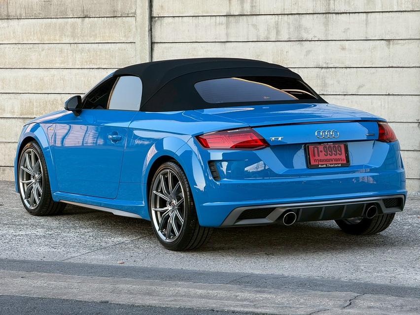 Audi TT RD 45 TFSI S LINE ปี 2019 สีฟ้า เลขไมล์ 19,xxx km ราคา 1,929,000 บาท ⚙️ออปชั่น⚙️ - เครื่องยนต์เบนซิน 2.0 ลิตร / 230 hp - เกียร์อัตโนมัติ 6 จ รูปย่อยที่ 2
