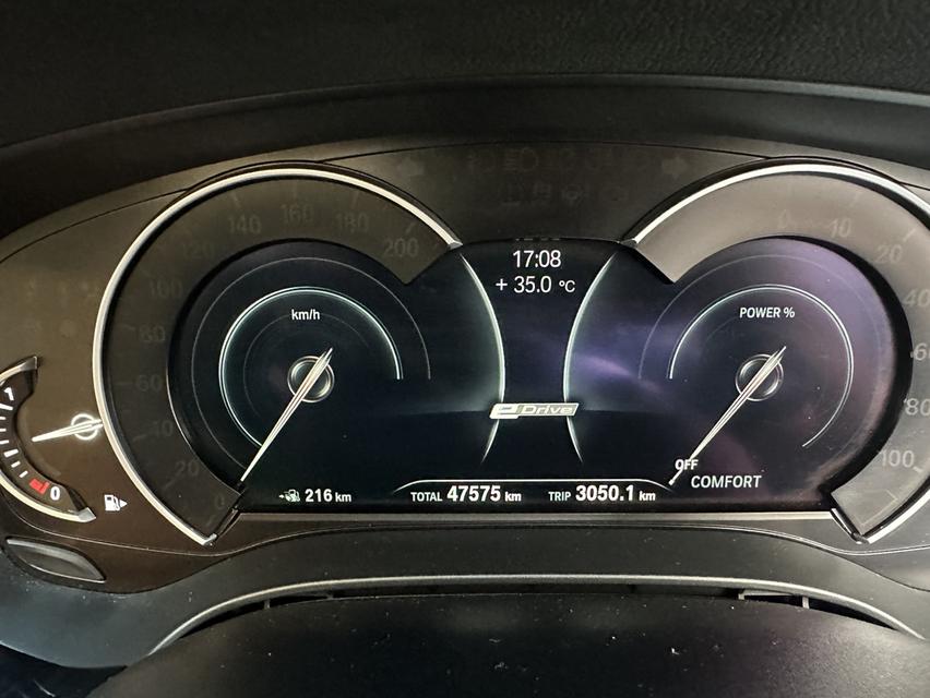 ฺBMW 530e 2.0 Elite จดทะเบียนปี 2020 รถมือเดียว ไมล์ 4x,xxx km รูปที่ 11