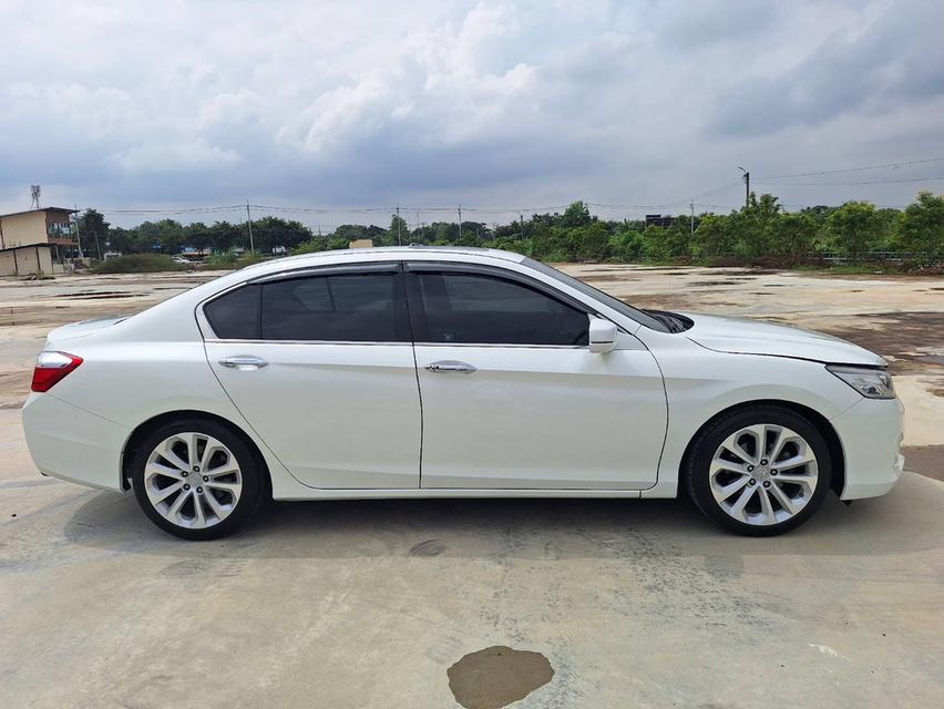HONDA ACCORD 2.4 TECH SUNROOF 2014