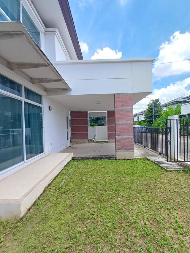 ให้เช่าบ้านเดี่ยว2ชั้น 4นอนหมู่บ้านสัมมากรรามคำแหง162-1 ย่านรามคำแหงราษฎร์พัฒนาร่มเกล้าตกแต่งพร้อมอยู่ ติดถนนรามคำแหง ใกล้มอเตอร์เวย์ – สุวรรณภูมิ MRT 2