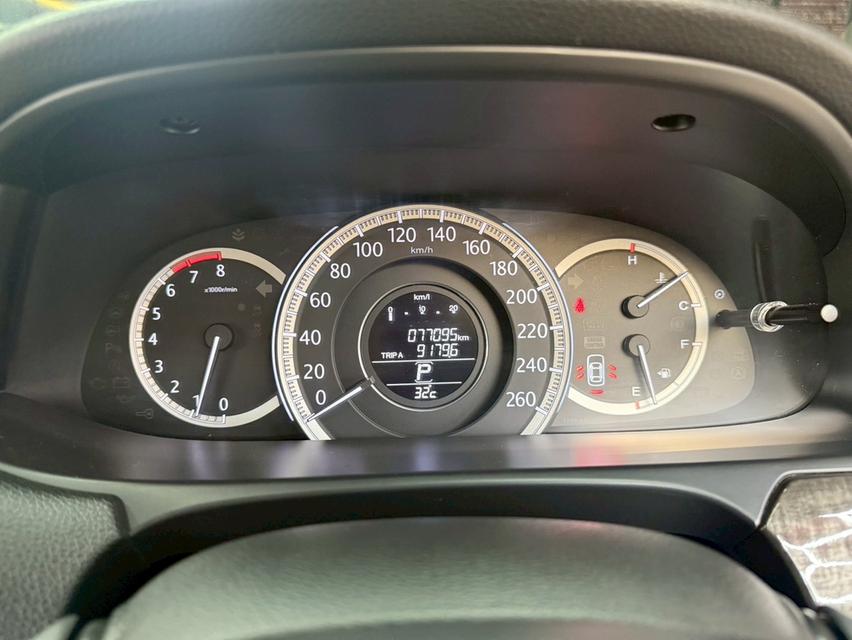 HONDA ACCORD 2.4 EL i-VTEC ปี 2015 8
